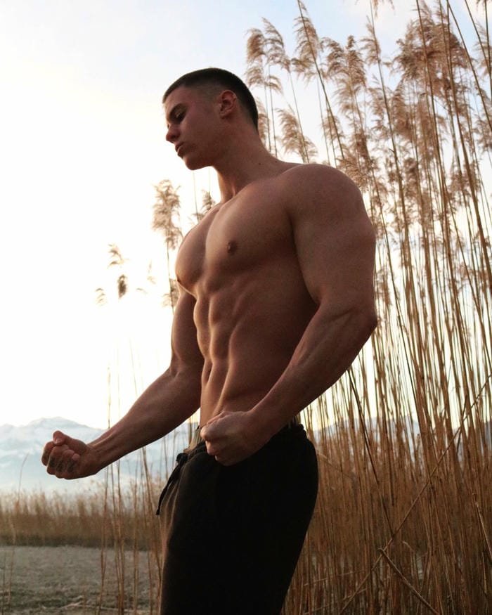 ảnh trai đẹp body fit