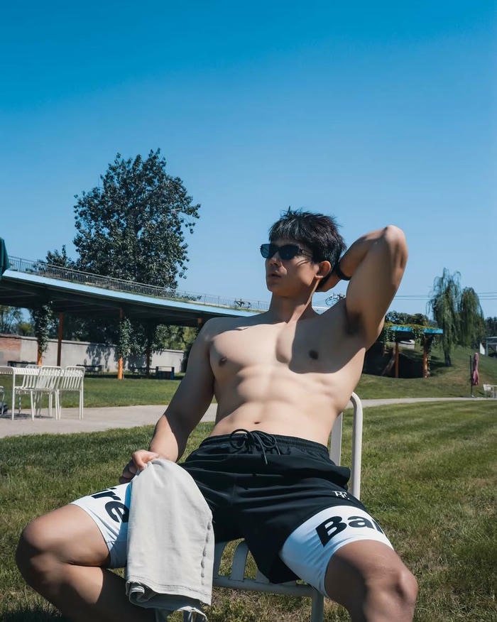 ảnh trai đẹp khỏe mạnh