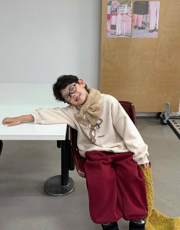 bé trai đẹp nhất thế giới với đôi mắt đẹp