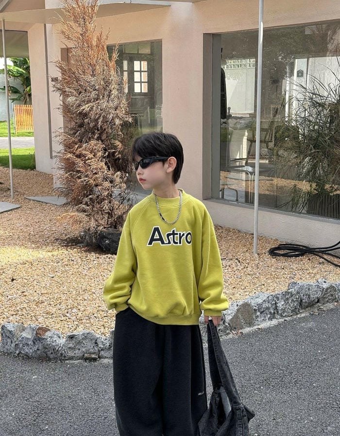 bé trai nổi tiếng đẹp nhất thế giới