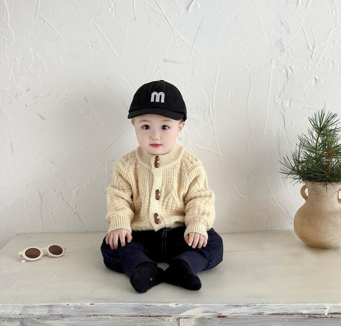 em bé đẹp trai châu á