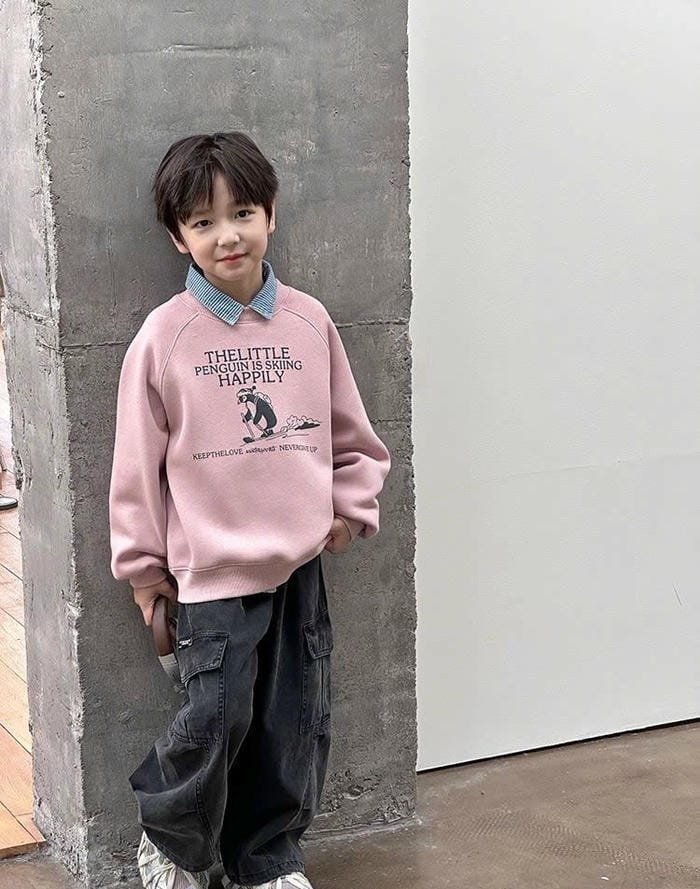 em bé đẹp trai tuổi mẫu giáo