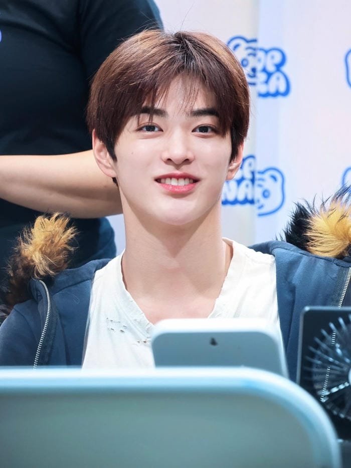 gương mặt trai đẹp 2k7