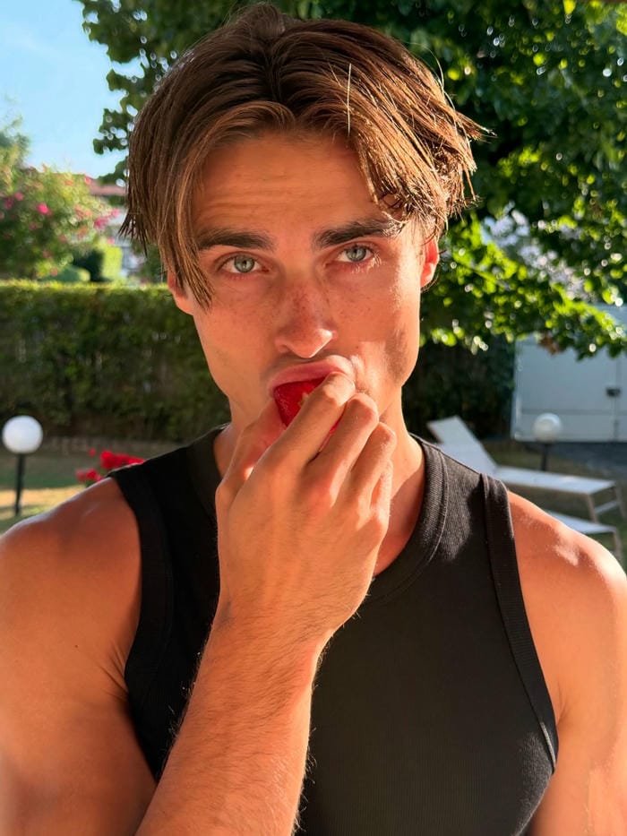 gương mặt trai đẹp châu âu