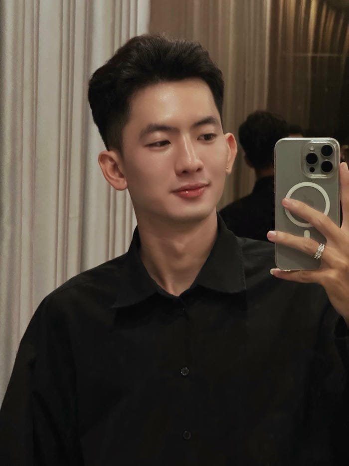 gương mặt trai đẹp lớp 8