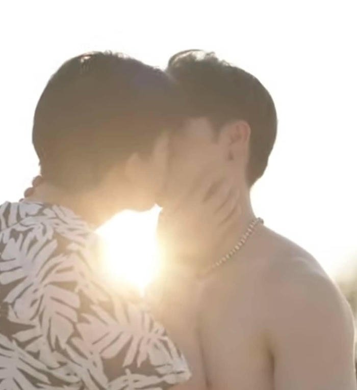 hai chàng trai yêu