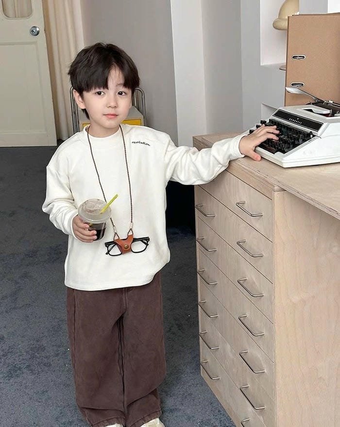 hình ảnh bé trai đẹp nhất thế giới lãng tử