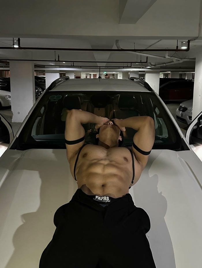 hình nền trai đẹp 6 múi chất