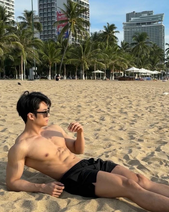 hình nền trai đẹp 6 múi