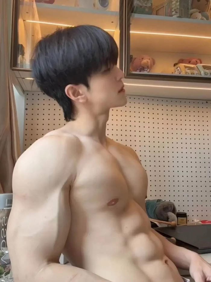 hình trai đẹp body khỏe
