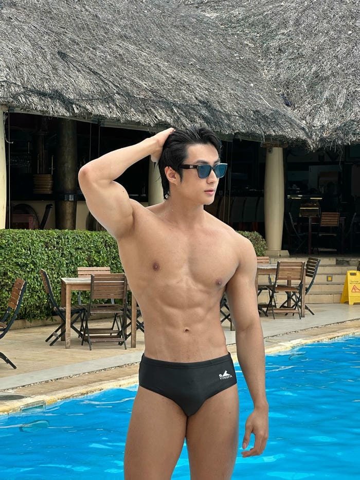 hình trai đẹp body thể thao