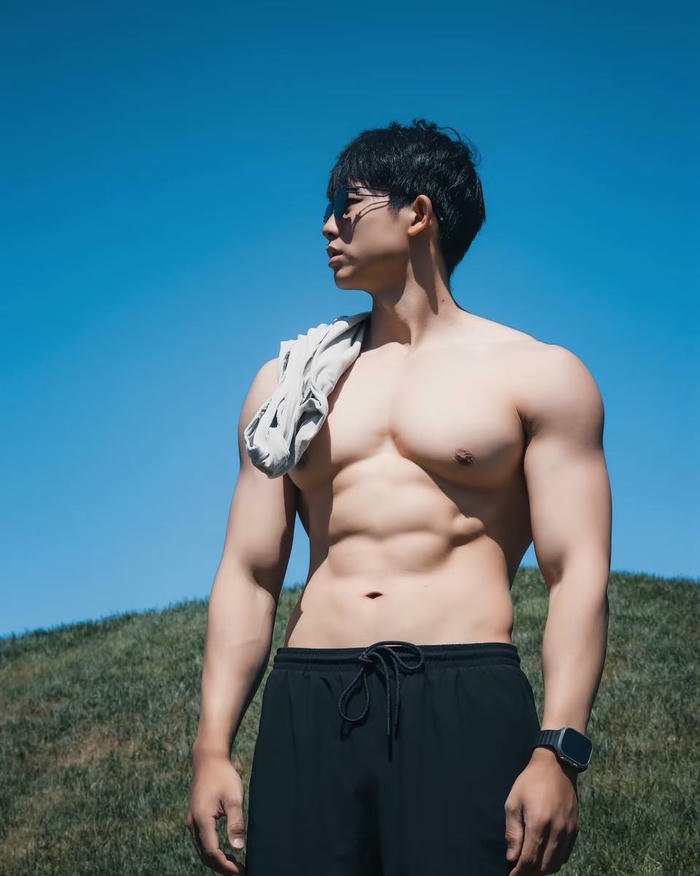 trai đẹp 6 múi phong cách