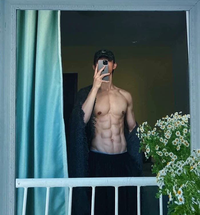 trai đẹp giấu mặt