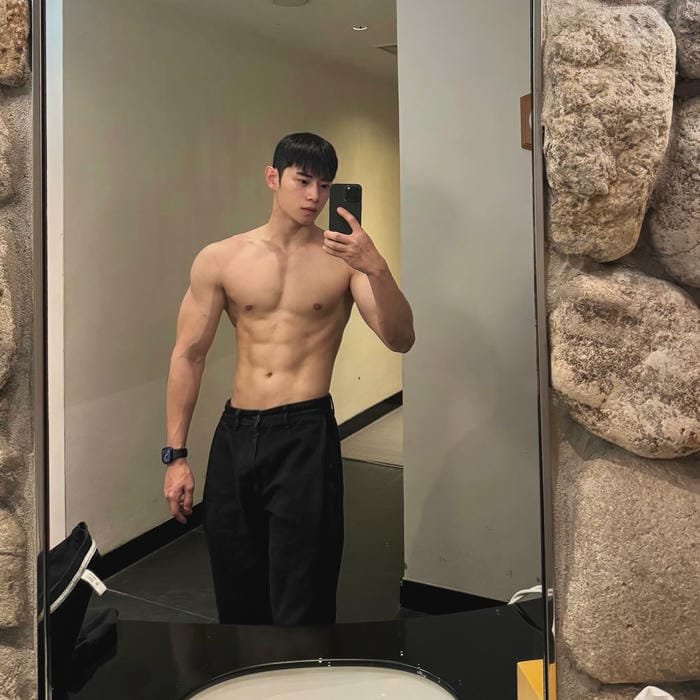 trai đẹp hàn quốc 6 múi làm hình nền