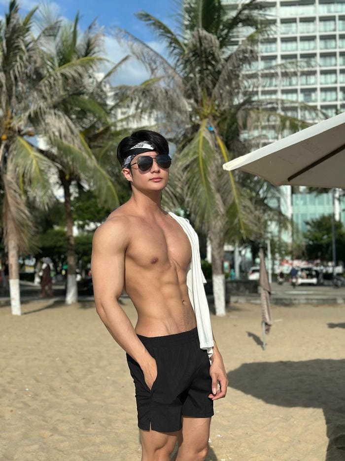 trai đẹp hàn quốc body chuẩn 6 múi