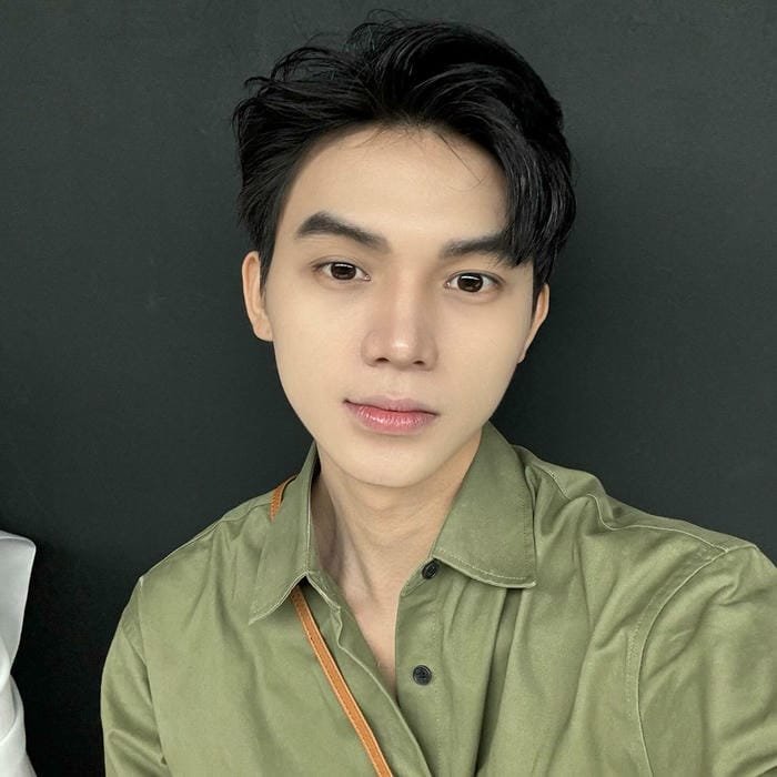 trai đẹp lớp 8 thần thái