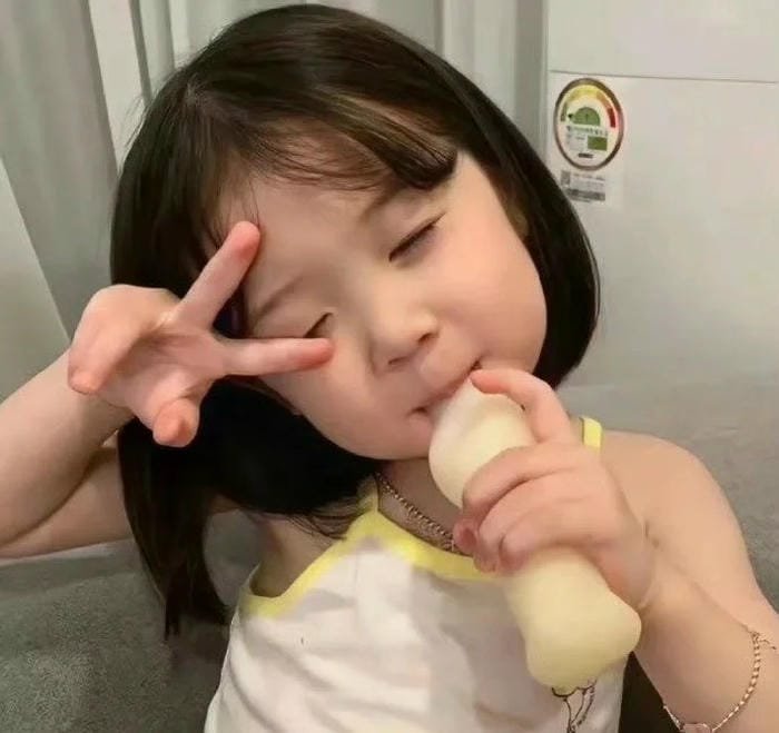 bé gái siêu đẹp