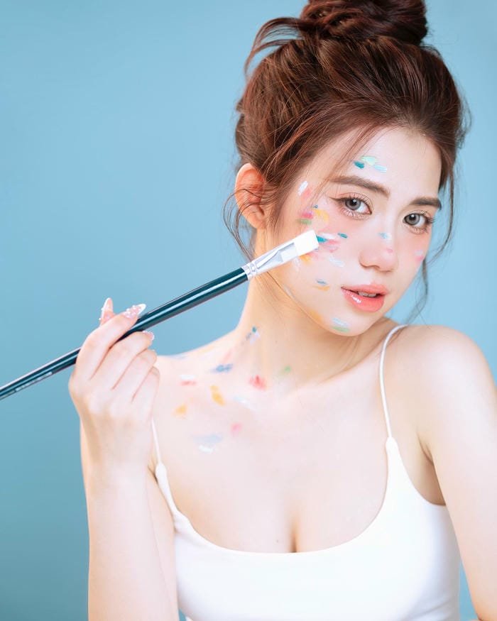 gái mạng cute lôi cuốn