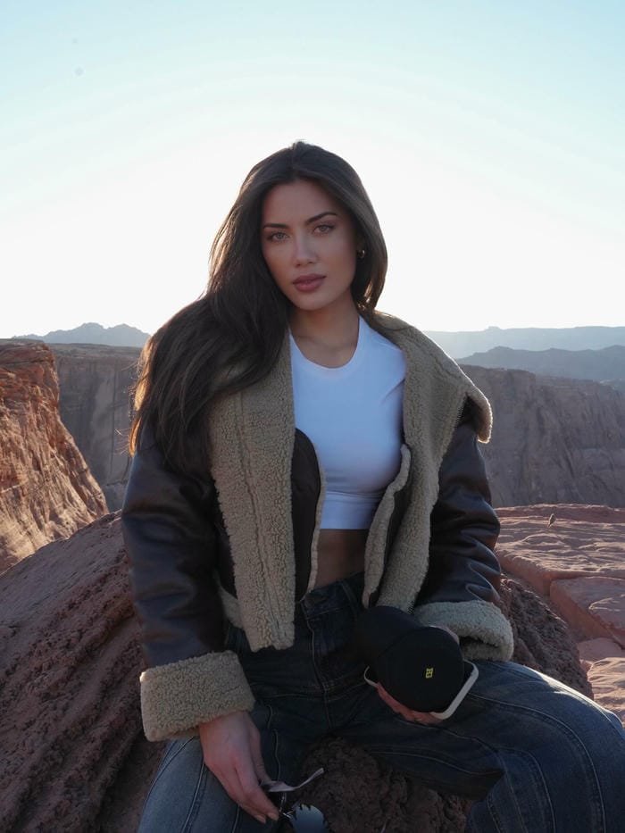 gái tây bắt mắt