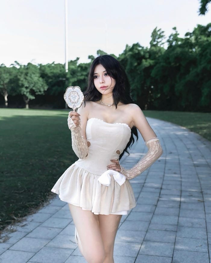 gái xinh TikTok cuốn hút