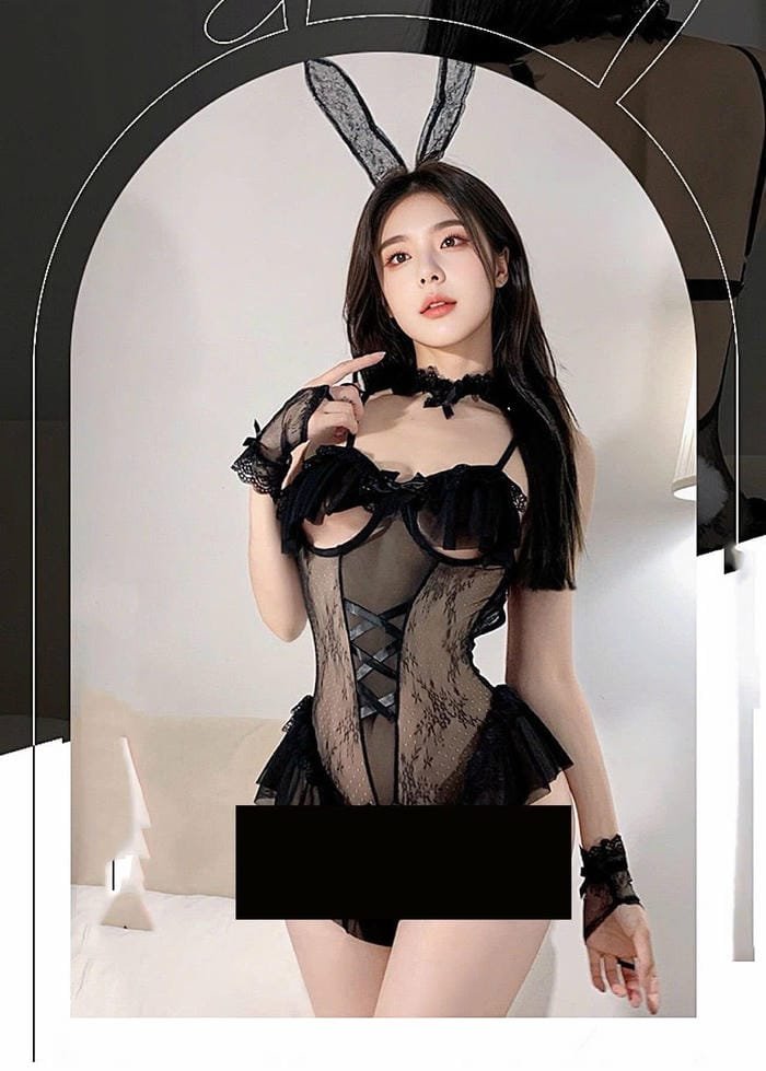 gái xinh cosplay thỏ độc lạ