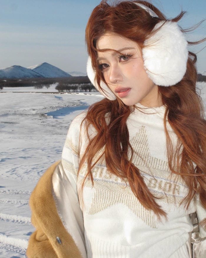 gái xinh cute nghệ thuật