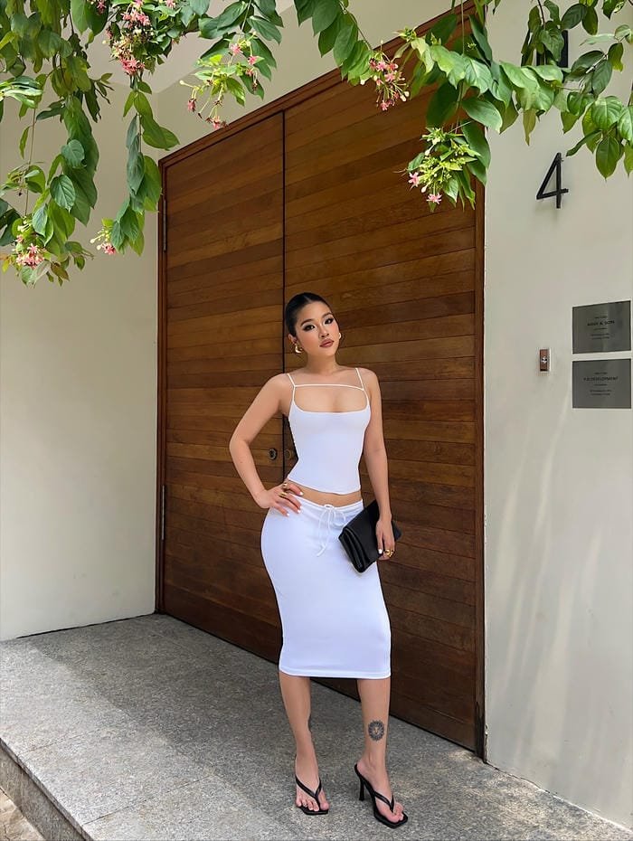 gái xinh mặc váy hoàn hảo