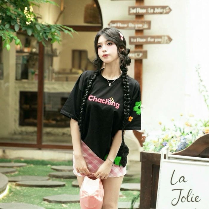 gái xinh mặc váy xuất sắc