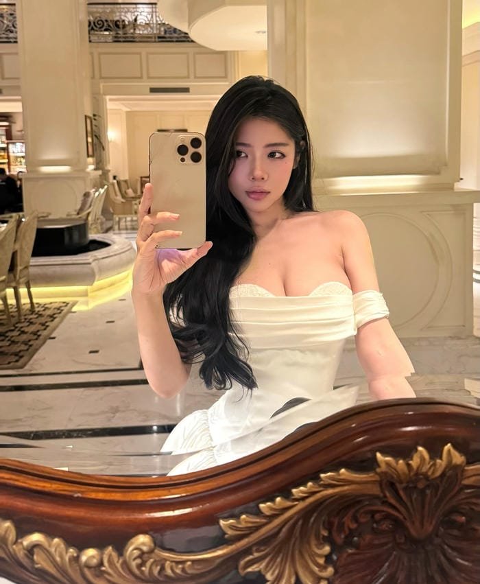 gái xinh mọng nước yêu