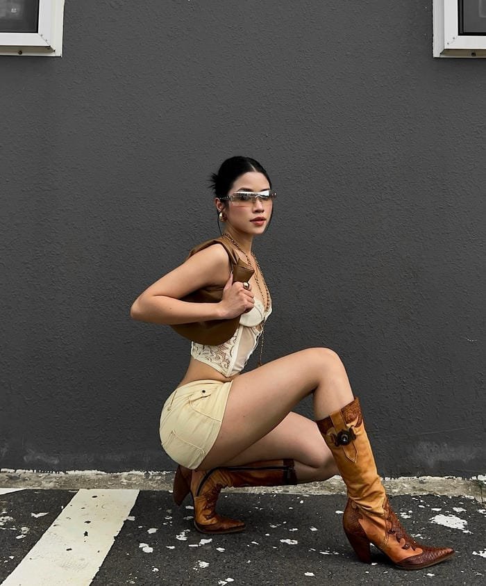 gái xinh ngầu bắt mắt