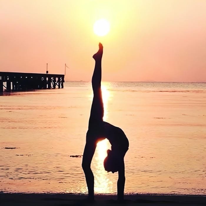 gái xinh tập yoga chất