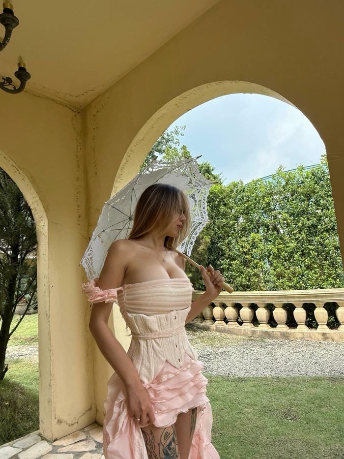 gái xinh xăm mình thần thái